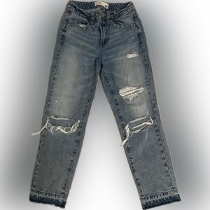 Garage Ripped Leg Blue Jean